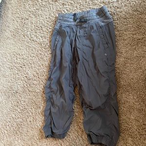 Size 12 Gray cropped pants